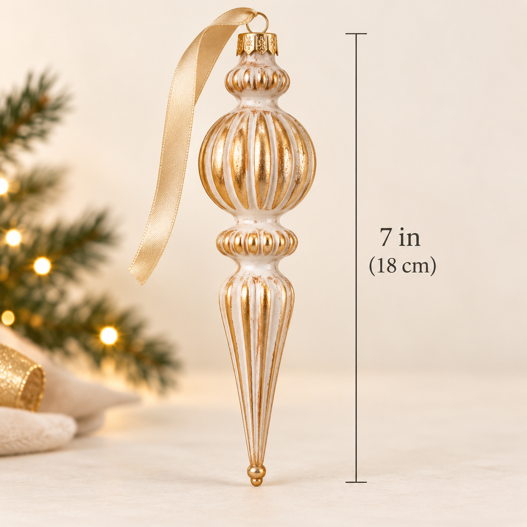 Size chart: vintage finial Christmas ornament measures 7 inches (18 cm) tall