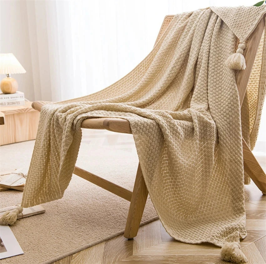Chunky Knit Tassel Throw Blanket