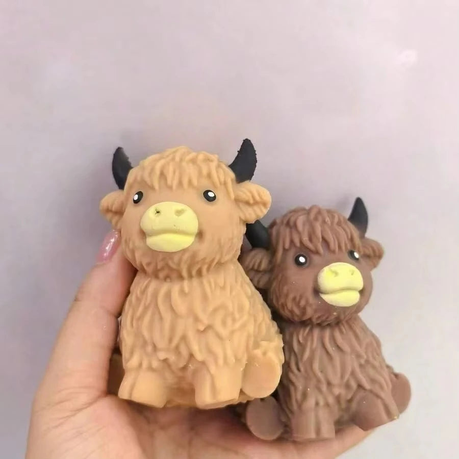 Highland Cow Plush Squishy – Soft Slow-Rebound Fidget Toy”