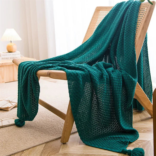 Chunky Knit Tassel Throw Blanket