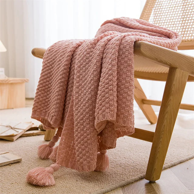 Chunky Knit Tassel Throw Blanket
